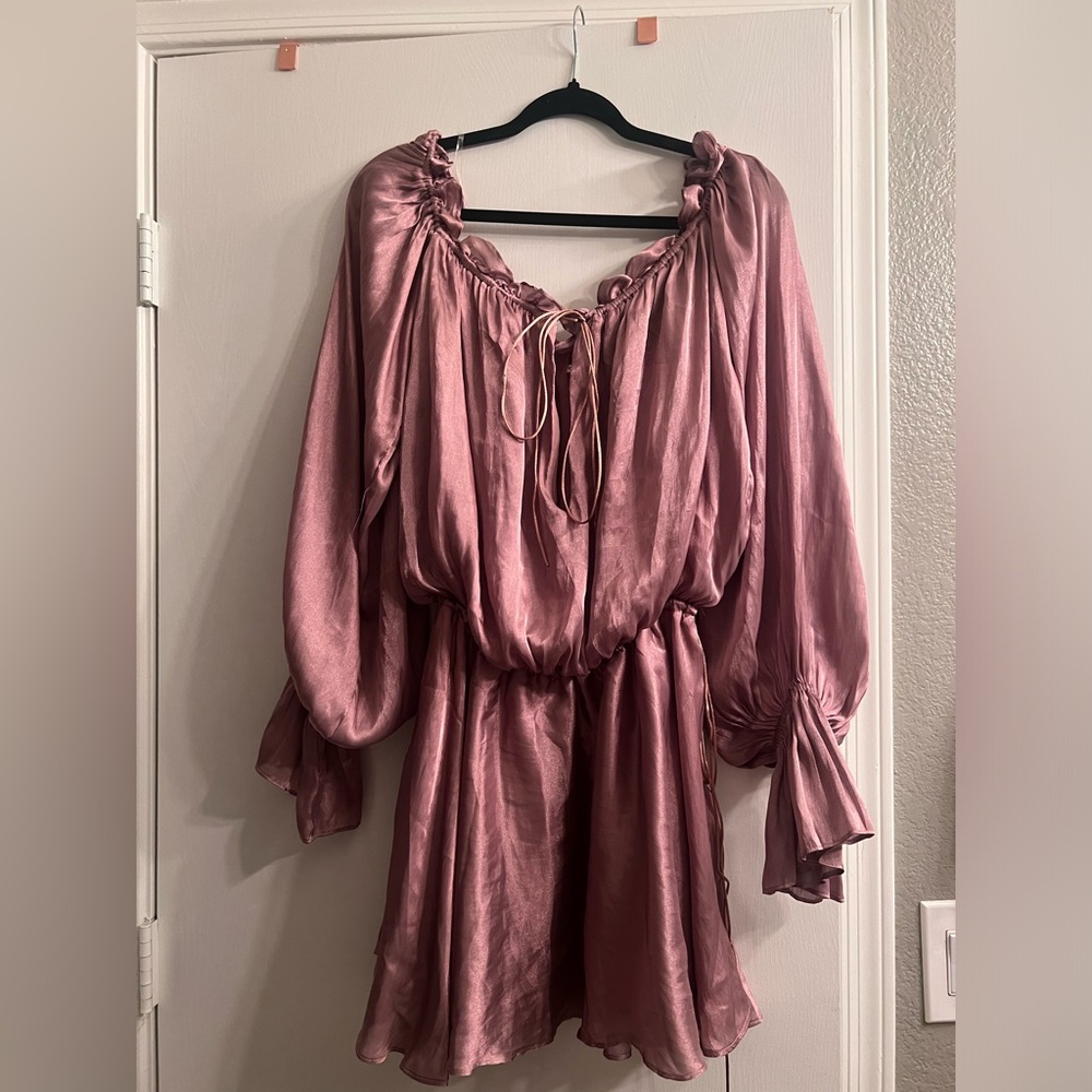 House of CB Dusty Rose Satin Off-Shoulder Mini Dress - Picture 7 of 9